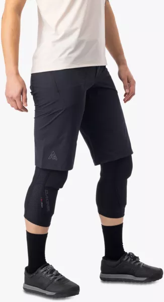 7mesh Glidepath Short 13"