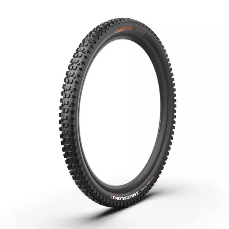 Cast Tire Protagonist 29