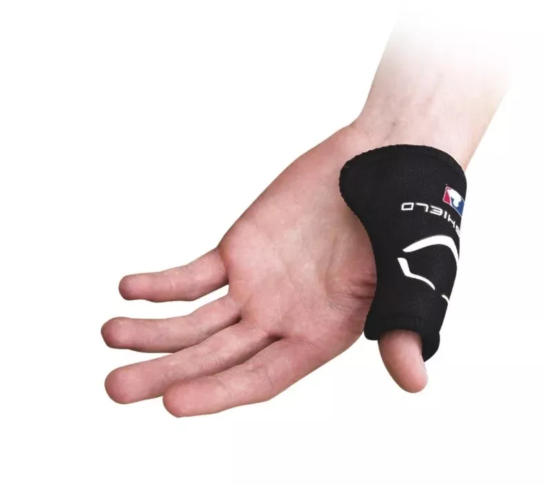 EVOSHIELD MLB CATCHERS THUMB GUARD