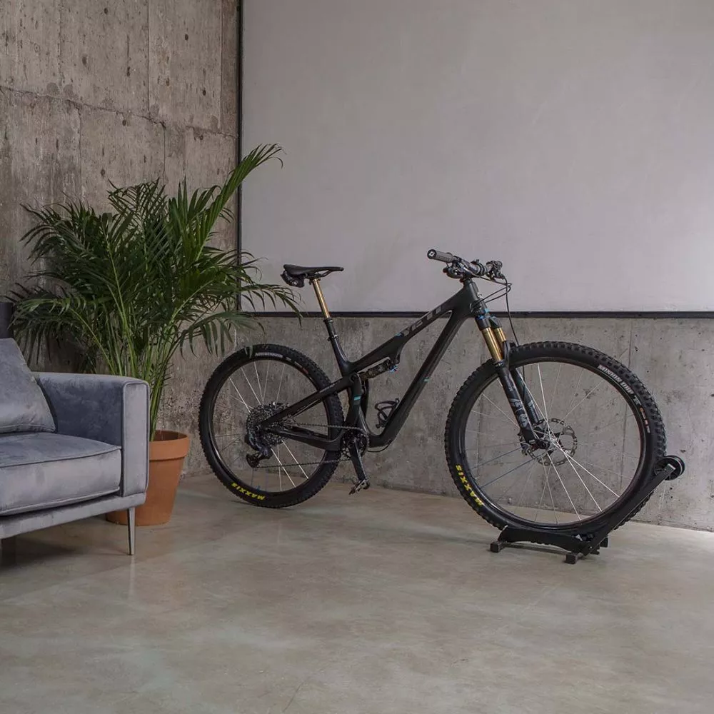 FEEDBACK SPORTS – RAKK XL BICYCLE STORAGE STAND